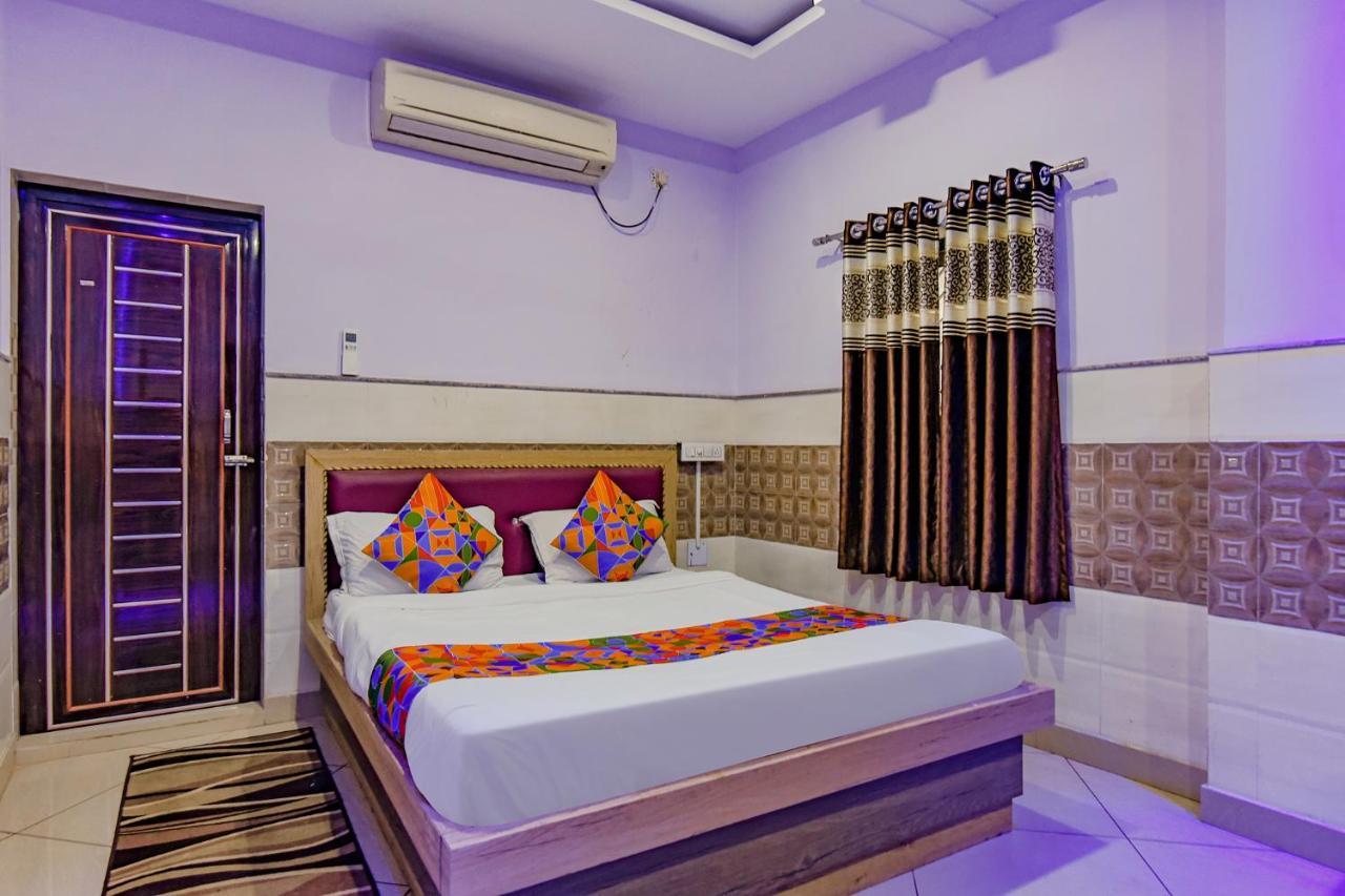 Fabhotel New Central Bhuvanesvar Kültér fotó